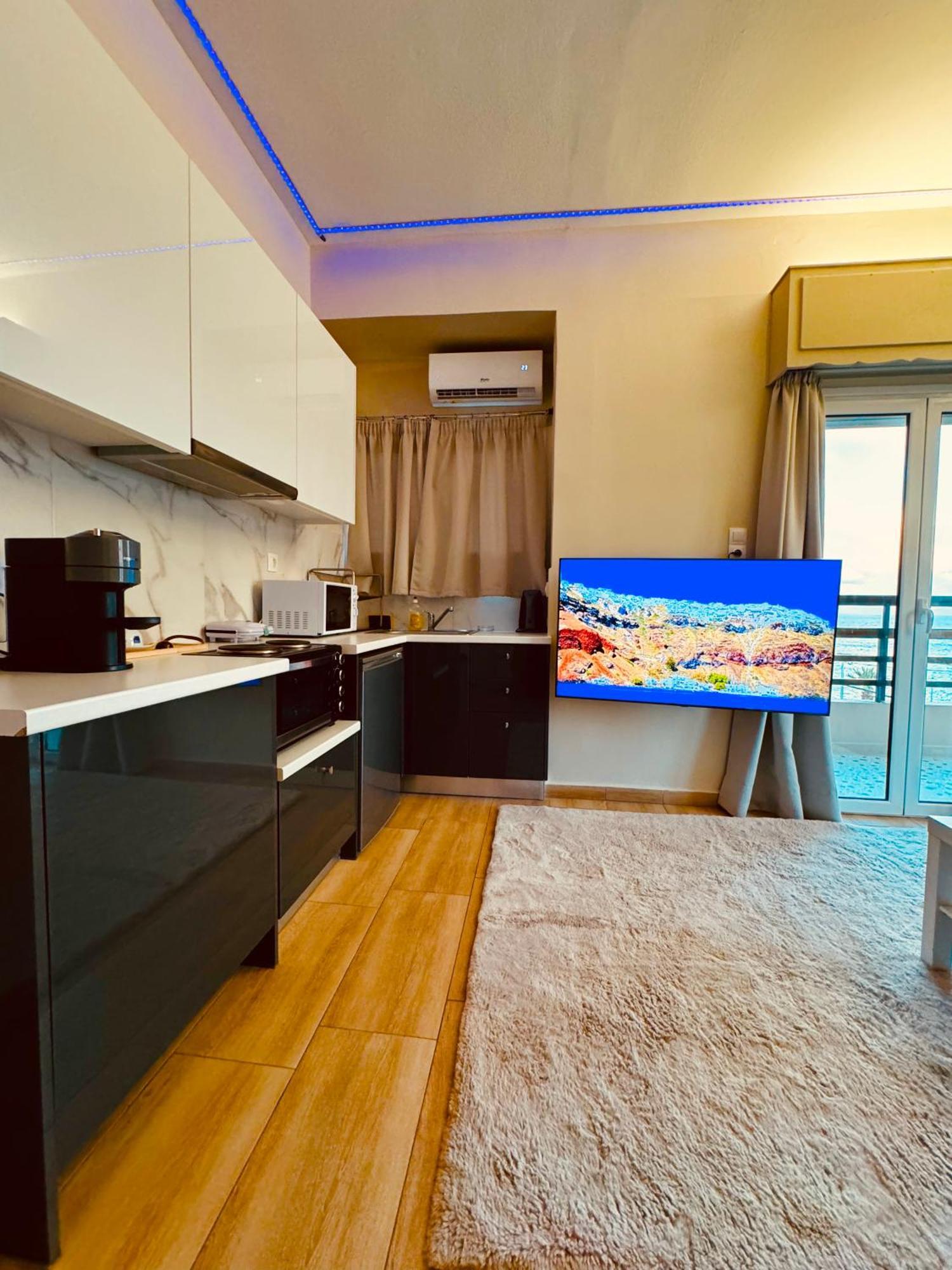 Apartmán Blue Horizon Gem On The Port Rafína Exteriér fotografie